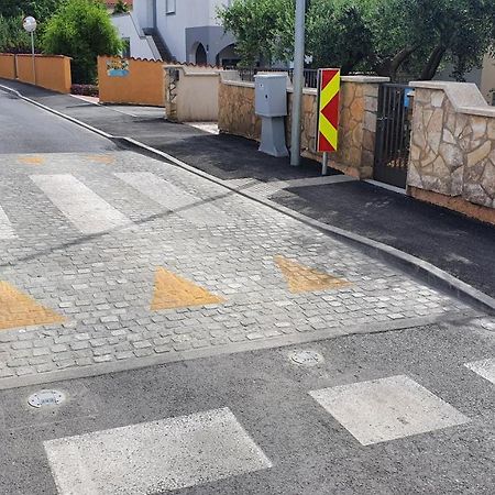 Apartmani Strigo メドゥリン エクステリア 写真
