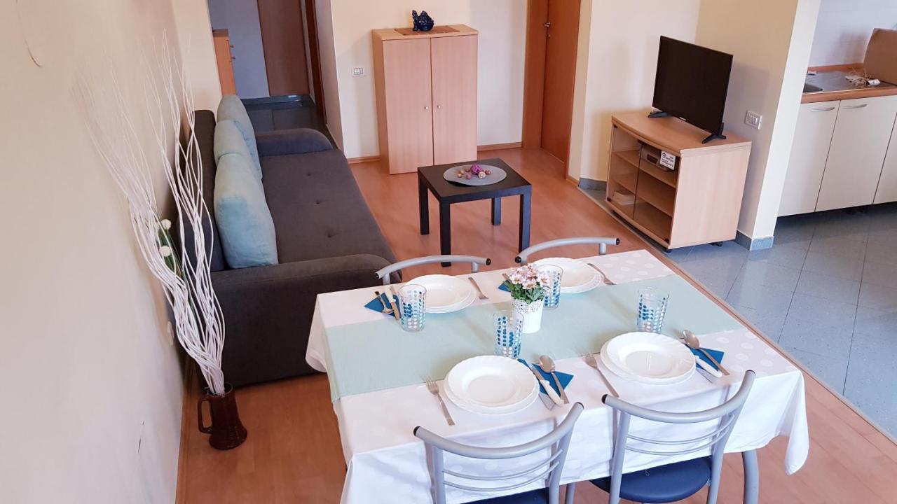 Apartmani Strigo メドゥリン エクステリア 写真
