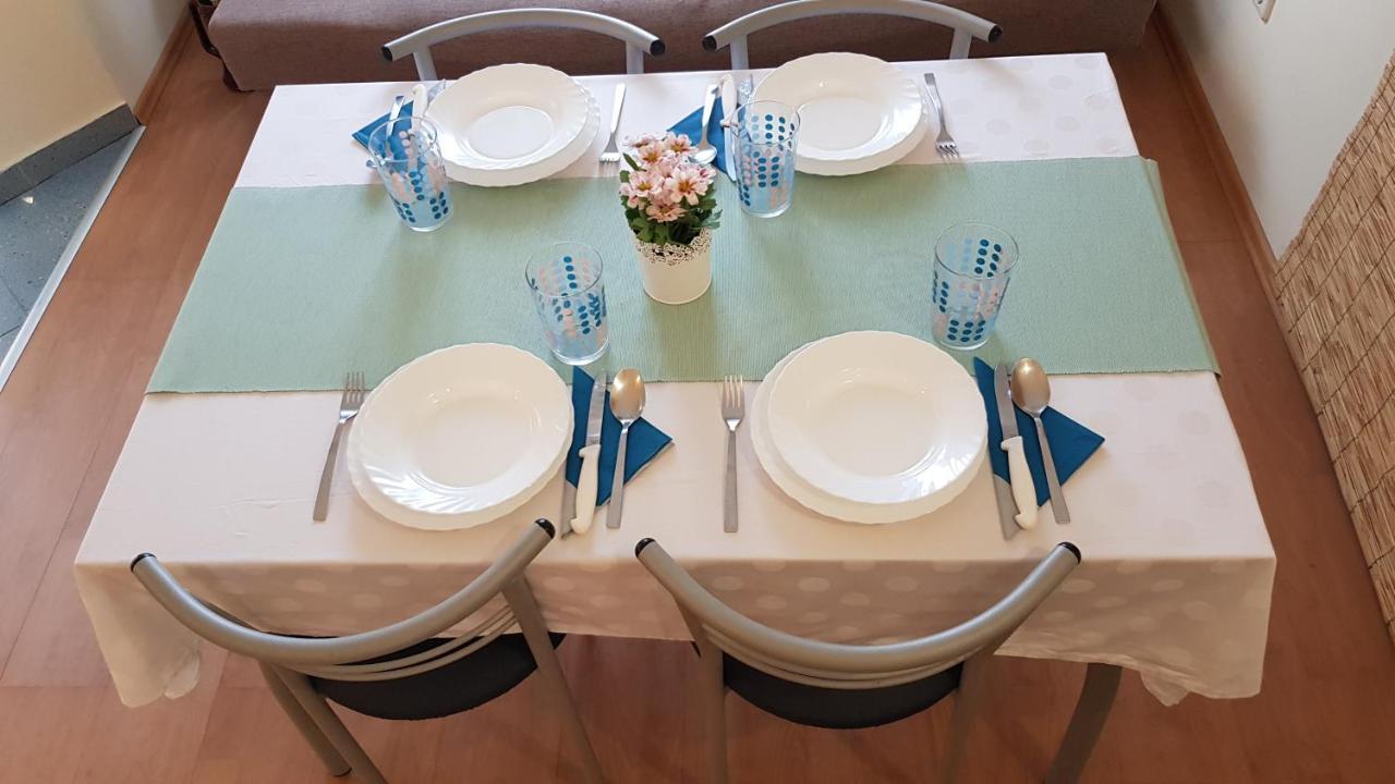 Apartmani Strigo メドゥリン エクステリア 写真