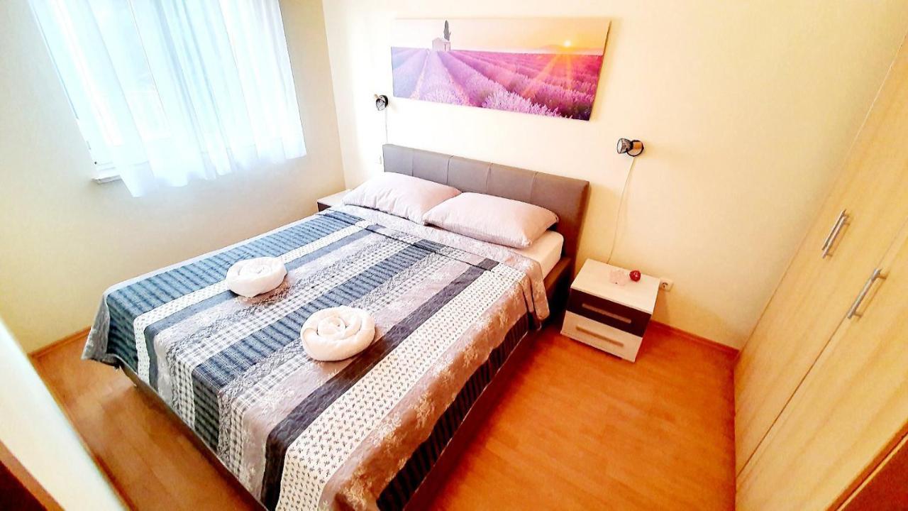 Apartmani Strigo メドゥリン エクステリア 写真