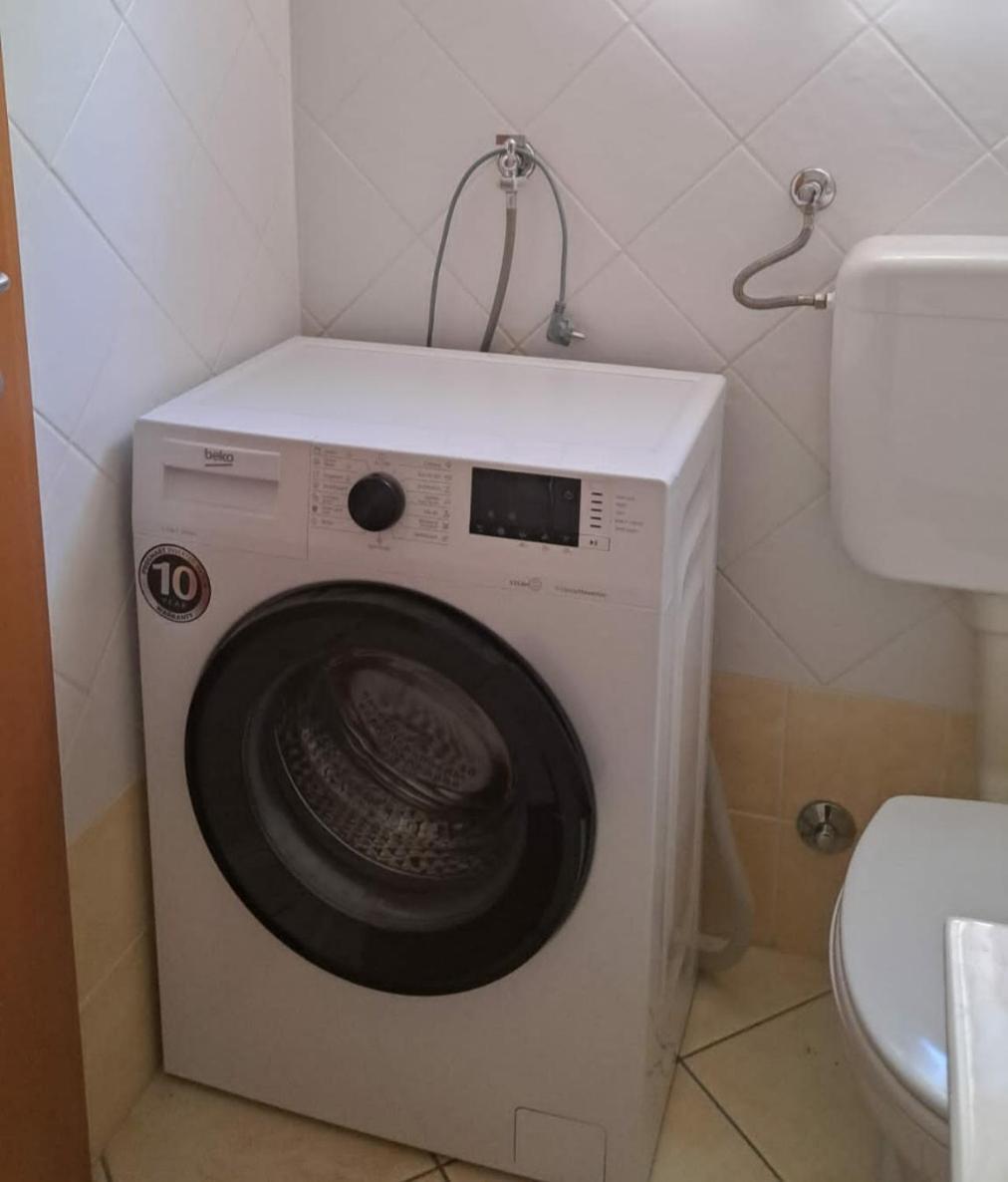 Apartmani Strigo メドゥリン エクステリア 写真